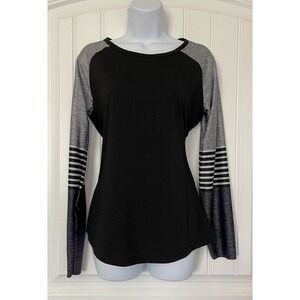 LoveU. Dear Women's Shirt Gray Black Long Sleeve Size M Medium Lightweight